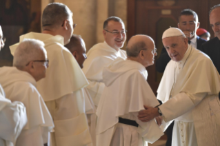 11-Patoral Visit to Bari: The Holy Father receives the Patriarchs. They descend into the crypt of the Basilica for the veneration of the relics of Saint Nicholas