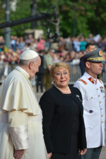 13-Apostolische Reise nach Chile: Begegnung mit Vertretern der Regierung und des öffentlichen Lebens sowie mit dem Diplomatischen Korps