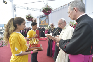 15-Apostolic Journey to Peru: Marian Celebration – Virgen de la Puerta