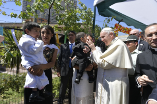 13-Apostolic Journey to Chile: Short visit to the Female Central Penitentiary