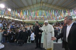 8-Apostolic Journey to Chile: Short visit to the Female Central Penitentiary