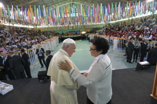 11-Apostolic Journey to Chile: Short visit to the Female Central Penitentiary