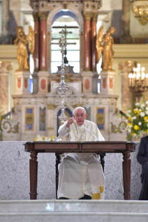 13-Apostolic Journey to Chile: Meeting with Priests, Religious Men and Women, Consecrated and Seminarians