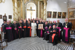 8-Apostolic Journey to Chile: Meeting with the Bishops