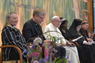14-Ecumenical Pilgrimage to Geneva: Ecumenical meeting in the WCC Ecumenical Centre