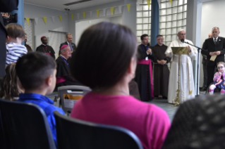 8-Visita al centro de acogida para familias sin hogar