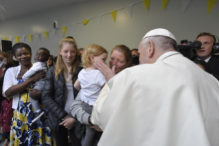 7-Visita al centro de acogida para familias sin hogar