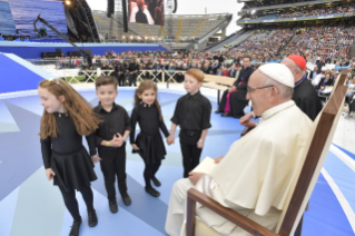 10-Viaje apostólico a Irlanda: Fiesta de las familias