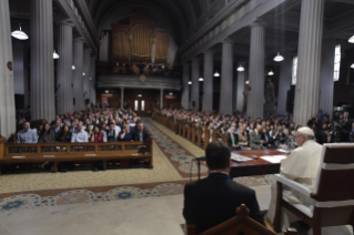 2-Viaje apostólico a Irlanda: Visita a la Procatedral de Santa María