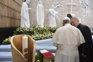 11-Apostolic Visit to Ireland: Angelus