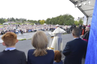 12-Apostolische Reise nach Irland: Angelus, 9. Weltfamilientreffen 