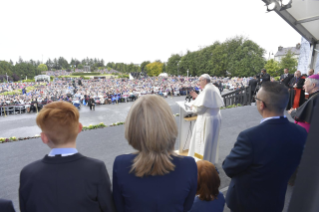 10-Viagem Apostólica à Irlanda: Angelus