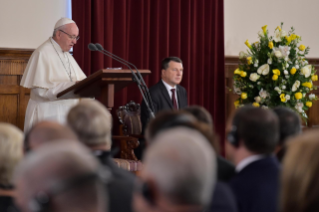 1-Voyage apostolique en Lettonie : Rencontre avec les autorités civiles, la société civile et le corps diplomatique