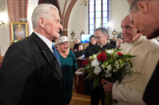 0-Voyage apostolique en Lettonie : Visite à la cathédrale catholique Saint-Jacques