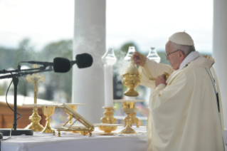 25-Apostolic Journey to Latvia: Holy Mass 