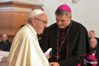 11-Apostolische Reise nach Litauen: Begegnung mit Priestern, Ordensleuten und Seminaristen 
