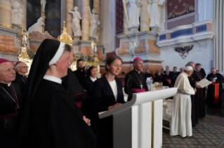 16-Viaje apost&#xf3;lico a Lituania: Encuentro con sacerdotes, religiosos/as, consagrados/as y seminaristas