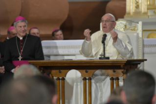 17-Viagem Apost&#xf3;lica &#xe0; Litu&#xe2;nia: Encontro com os Sacerdotes, Religiosos, Consagrados e Seminaristas 