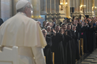 24-Viaggio Apostolico in Lituania: Incontro con Sacerdoti, Religiosi e Religiose, Consacrati e Consacrate, Seminaristi