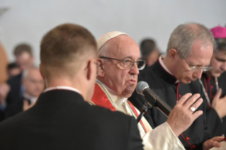 23-Apostolische Reise nach Litauen: Begegnung mit Priestern, Ordensleuten und Seminaristen 