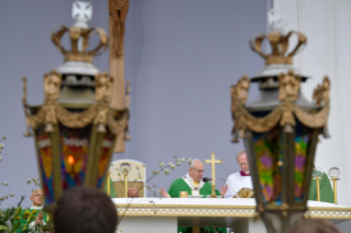 22-Apostolic Journey to Lithuania: Holy Mass  