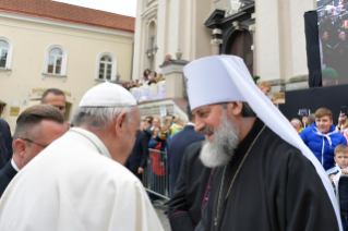 1-Apostolic Journey to Lithuania: Visit to the Mater Misericordiae Shrine