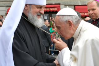 0-Apostolische Reise nach Litauen: Besuch des Heiligtums Mater Misericordiae