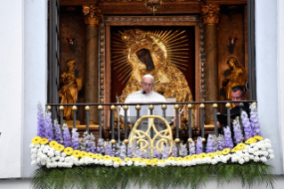 16-Apostolic Journey to Lithuania: Visit to the Mater Misericordiae Shrine