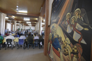 15-Almoço do Santo Padre na Missão Esperança e Caridade  (Frei Biagio Conte)