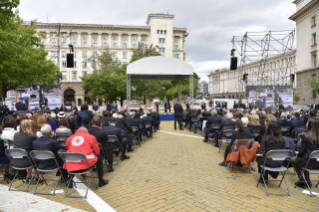 8-Viaje apostólico a Bulgaria: Encuentro con las autoridades, la sociedad civil y el Cuerpo Diplomático