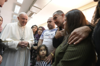 6-Viaggio Apostolico in Bulgaria: Visita del Santo Padre al Centro Profughi “Vrazhdebna”