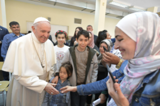 9-Apostolic Journey to Bulgaria: Private visit of the Holy Father to Vrazhdebna Refugee Center (Sofia)