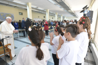 8-Viaggio Apostolico in Bulgaria: Visita del Santo Padre al Centro Profughi “Vrazhdebna”