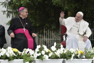 0-Viagem Apost&#xf3;lica &#xe0; Maced&#xf4;nia do Norte: Encontro Ecum&#xea;nico e Inter-religioso com os jovens 