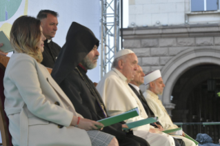 11-Apostolic Journey to Bulgaria: Prayer for Peace presided at by the Holy Father in the presence of Leaders of the various Religious Confessions in Bulgaria 