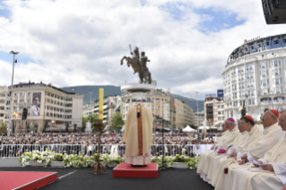 4-Voyage apostolique en Macédoine du Nord : Messe 
