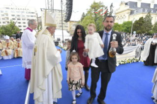 11-Apostolic Journey to Bulgaria: Holy Mass  