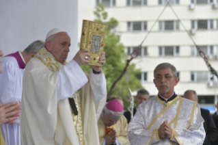 1-Viaje apostólico a Bulgaria: Santa Misa
