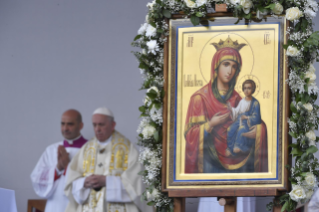 6-Viaggio Apostolico in Bulgaria: Santa Messa 
