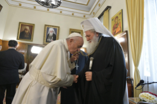 3-Apostolic Journey to Bulgaria: Visit to the Patriarch and to the Holy Synod 