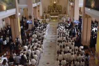 3-Apostolische Reise nach Bulgarien: Heilige Messe mit Erstkommunionen 