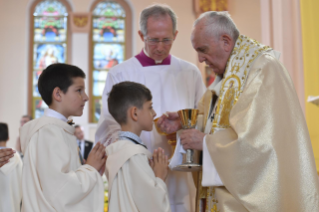 26-Apostolic Journey to Bulgaria: Holy Mass with First Communions 