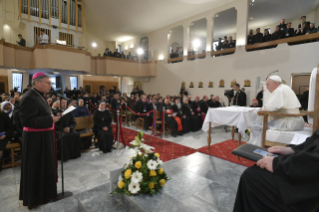 3-Viagem Apost&#xf3;lica &#xe0; Maced&#xf4;nia do Norte: Encontro com os sacerdotes e seus familiares e religiosos 