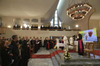 12-Viaje apostólico a Macedonia del Norte: Encuentro con sacerdotes, sus familias y religiosos