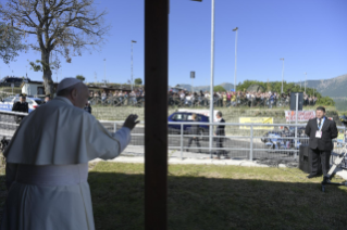 17-Visita do Santo Padre à Diocese de Camerino-Sanseverino Marche: Saudação aos habitantes