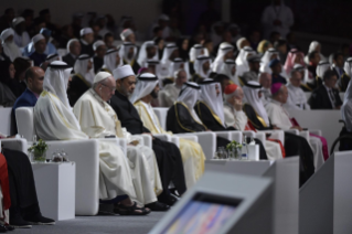 2-Viaggio Apostolico negli Emirati Arabi Uniti: Incontro interreligioso  