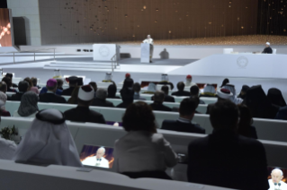 4-Viaggio Apostolico negli Emirati Arabi Uniti: Incontro interreligioso  