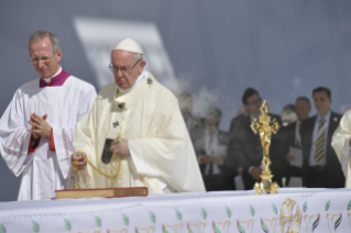 4-Apostolic Journey to the United Arab Emirates: Holy Mass in the Zayed Sports City