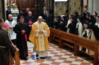 0-Visit to Loreto: Holy Mass in the Holy House of Loreto