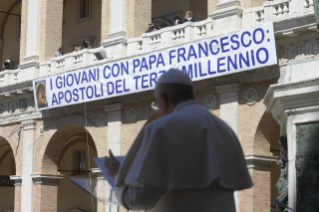 6-Visita a Loreto: Encuentro con los fieles